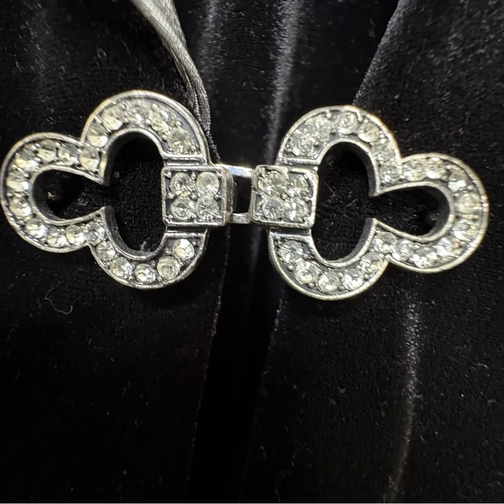 Whimsigoth  Velvet Jacket MP Rhinestone Clasp, Metallic Ruffle Fairy Grunge 90s - Picture 10 of 13